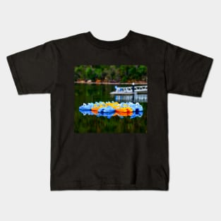 Paddle Boats, Bobbin Head, Ku-ring-gai Chase National Park, Sydney, NSW, Australia Kids T-Shirt